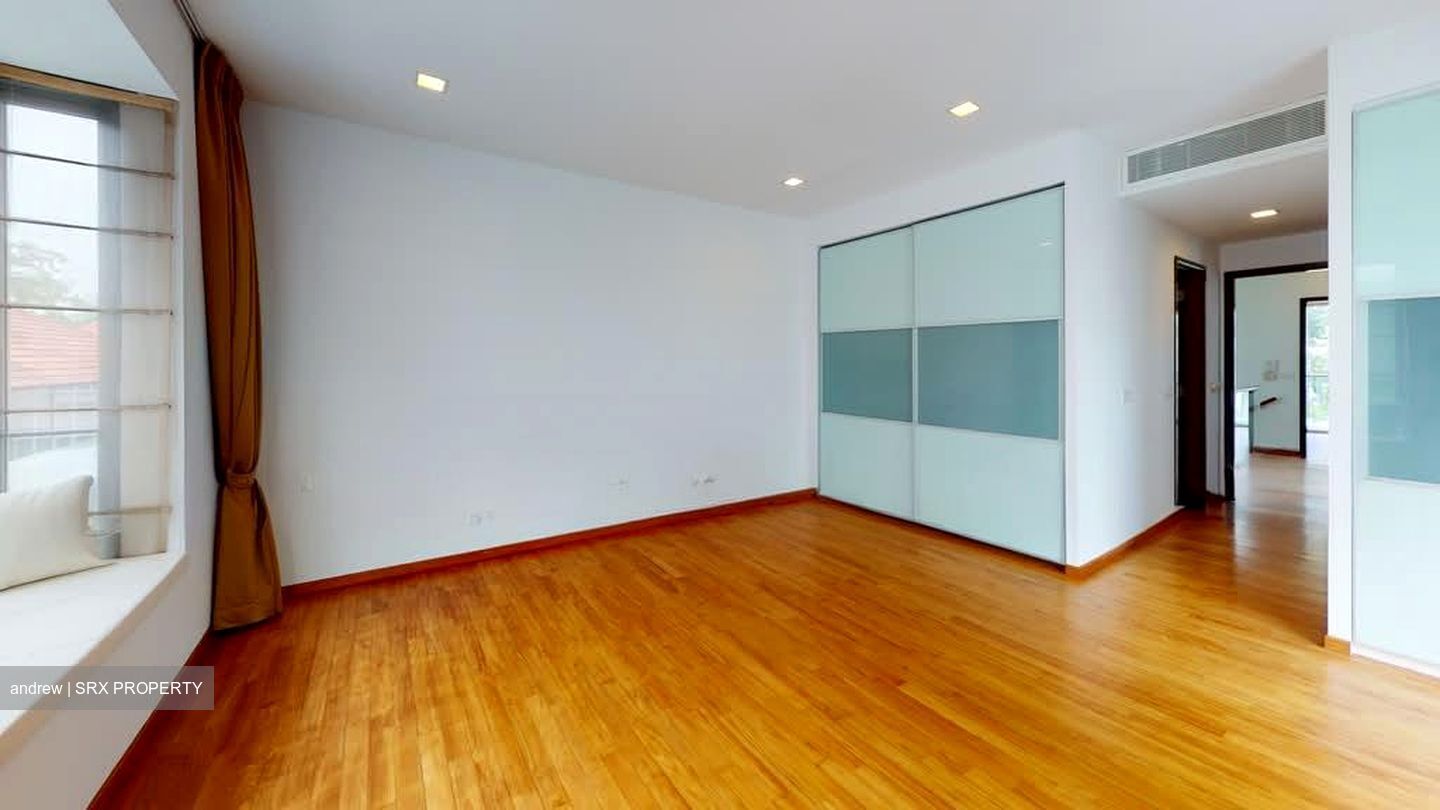 Meyer Road (D15), Terrace #563193811